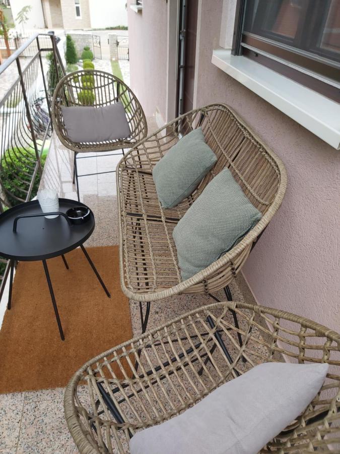 Ferienwohnung Mit 2 Schlafzimmer Oder Studio Apartment - Istrien-Fiorini Brtonigla Εξωτερικό φωτογραφία