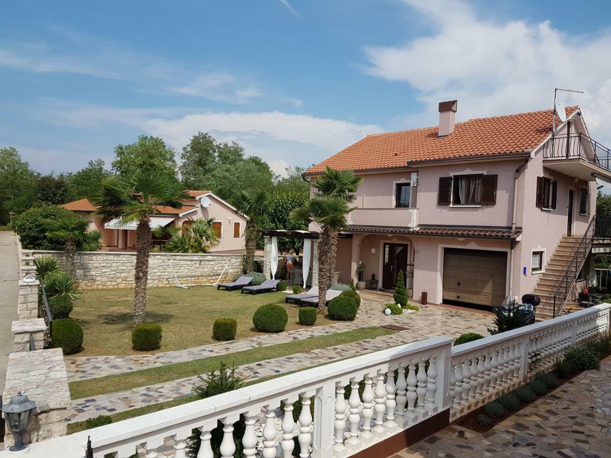 Ferienwohnung Mit 2 Schlafzimmer Oder Studio Apartment - Istrien-Fiorini Brtonigla Εξωτερικό φωτογραφία